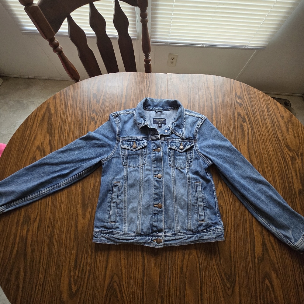 American Eagle Outfitters Light Blue Denim Jean Jacket